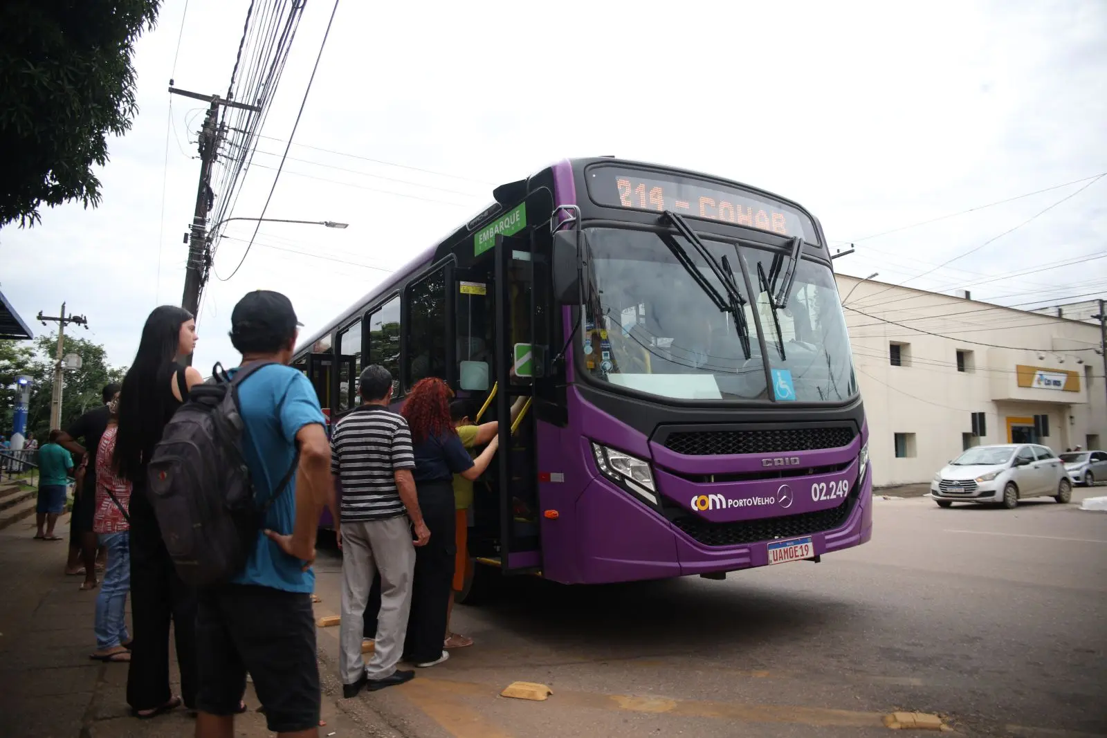 Usuários podem acompanhar rotas de ônibus e planejar melhor os deslocamentos